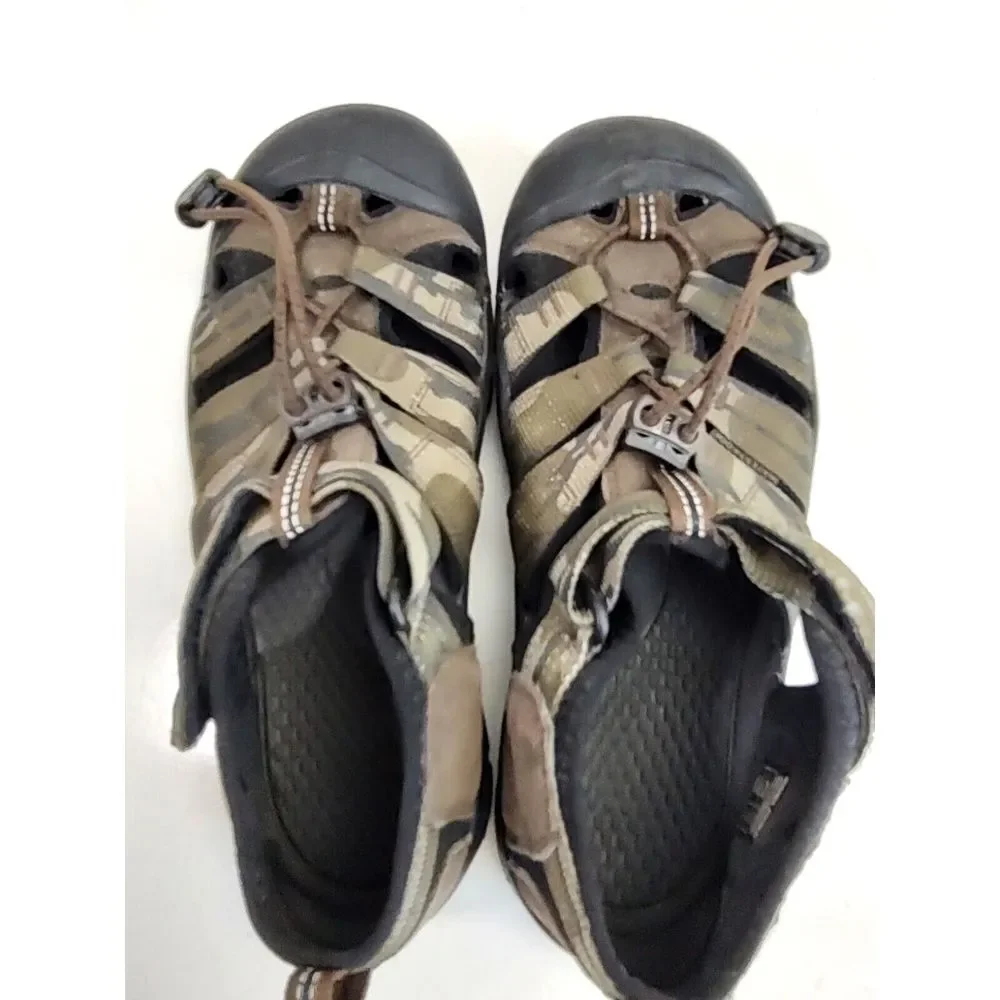 Keen‎ Newport Hiking Sport Sandals Size 4 Green Camo 1014988
